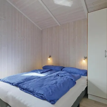 Schmugglerstieg 1 - Dorf 6 Holiday home Priwall